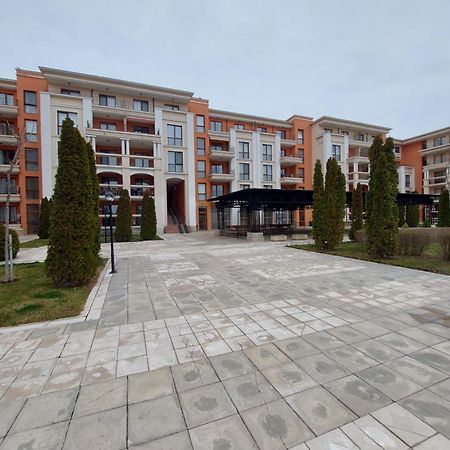 Fort Noks Prestige Beach Aparthotel, 圣弗拉斯 外观 照片
