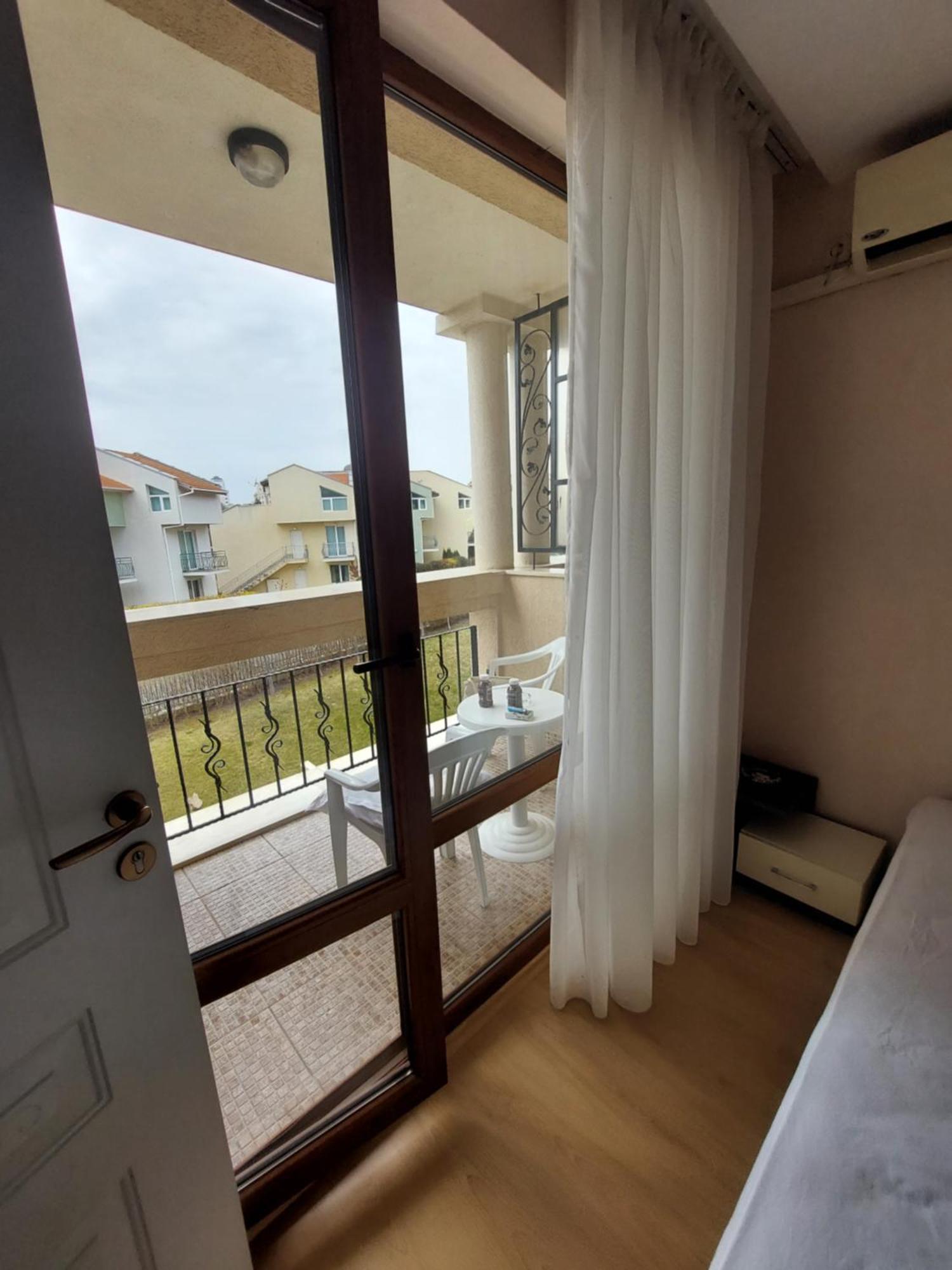 Fort Noks Prestige Beach Aparthotel, 圣弗拉斯 外观 照片